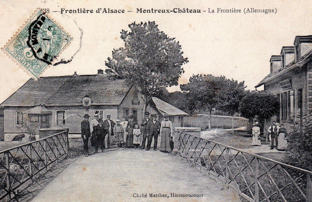 Montreux Château 90 438.jpg