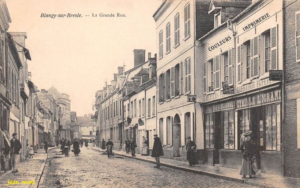 Blangy-sur-Bresle - La Grande Rue.jpg