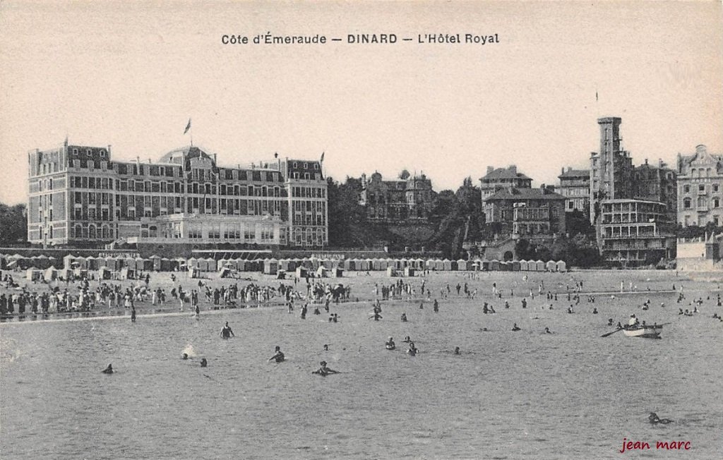 Dinard - L'Hôtel Royal.jpg