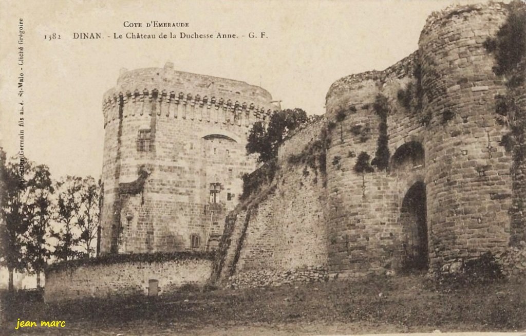Dinan - Le Château de la Duchesse Anne.jpg