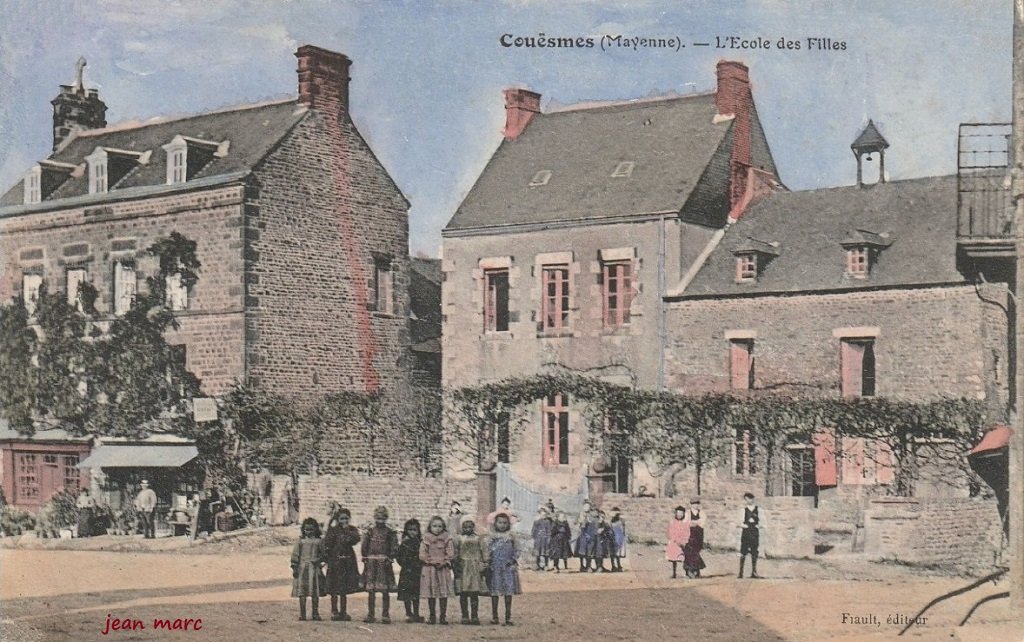 Couësmes - L'École des Filles.jpg