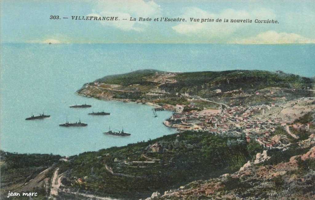 Villefranche - La Rade et l'Escadre - Vue prise de la nouvelle Corniche.jpg