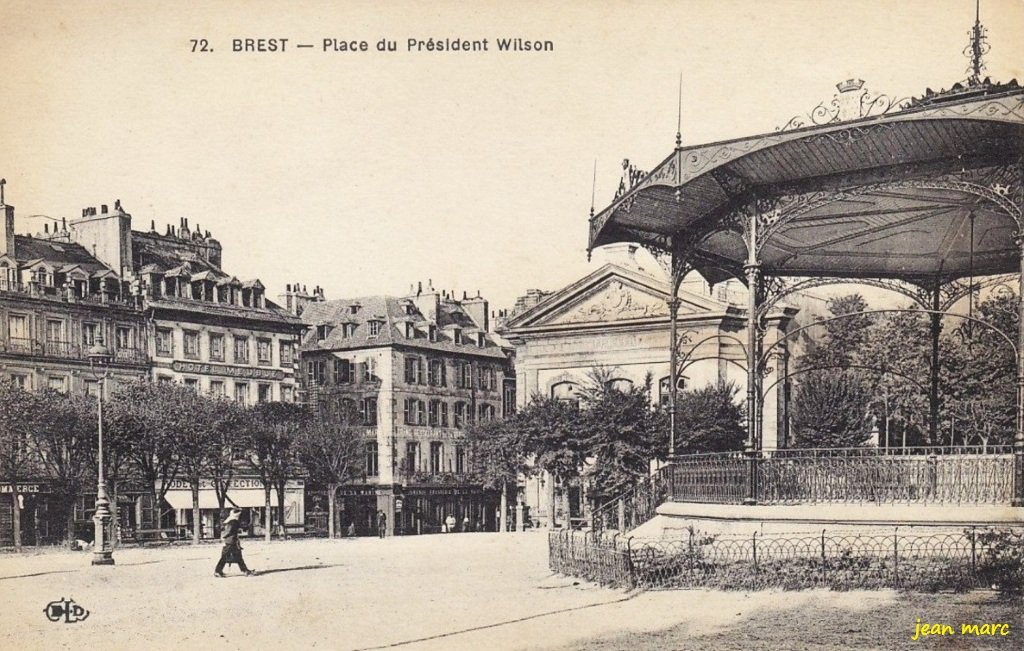 Brest - Place du Président Wilson.jpg