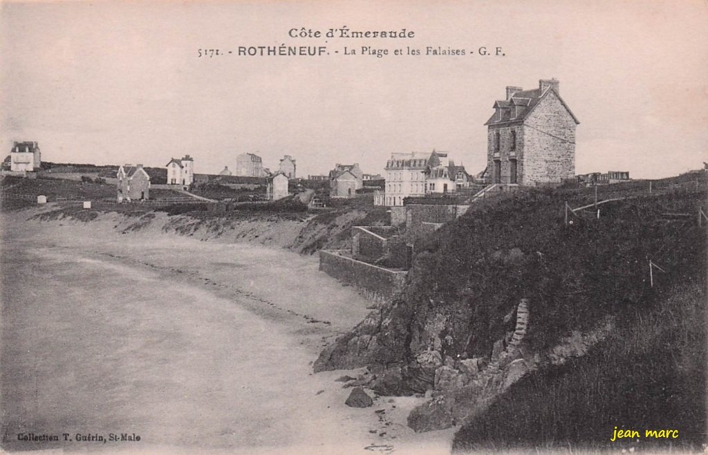 Rothéneuf - La Plage et les Falaises.jpg