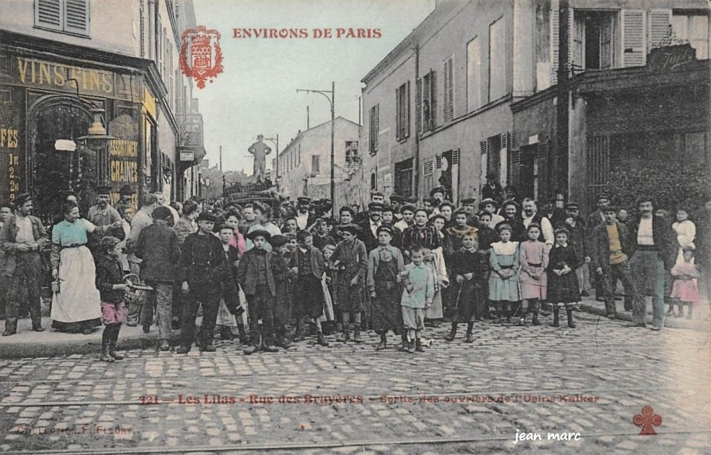 Les Lilas - Rue des Bruyères - Sortie des ouvriers de l'Usine Kalker.jpg