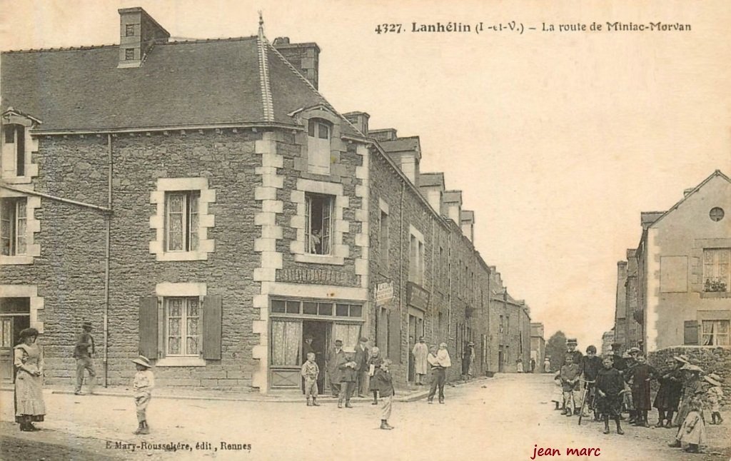 Lanhélin - La Route de Miniac-Morvan.jpg