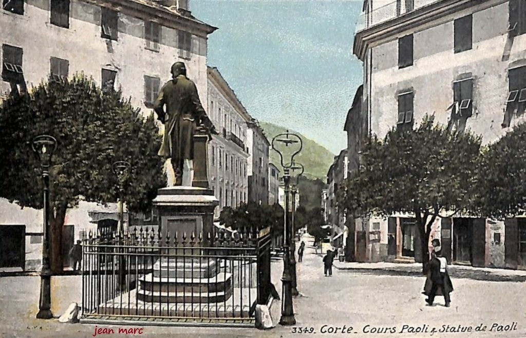 Corte - Cours Paoli et Statue de Paoli.jpg