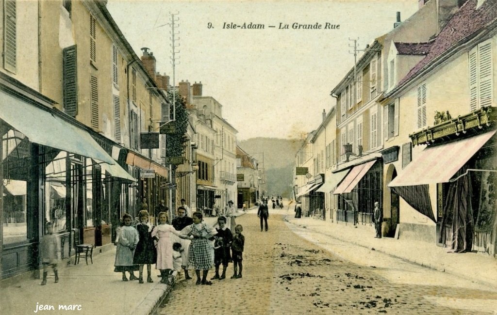 Isle-Adam - La Grande Rue.jpg