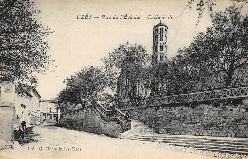 Uzès 30.jpg
