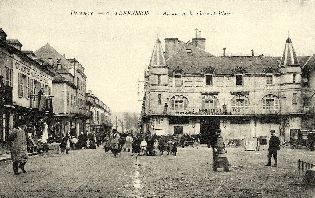 Terrasson 24.jpg