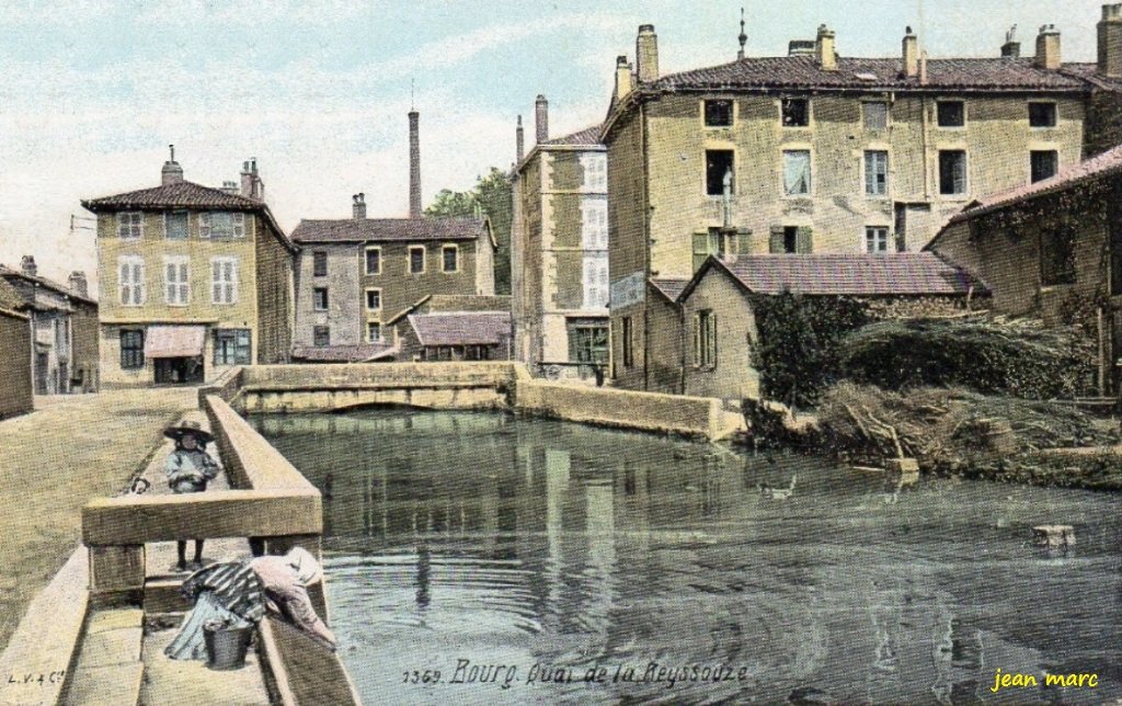 Bourg-en-Bresse - Quai de la Reyssouze.jpg