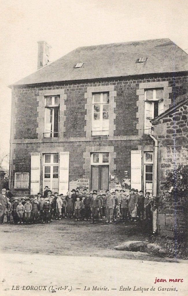 Le Loroux - La Mairie - École laïque de garçons.jpg