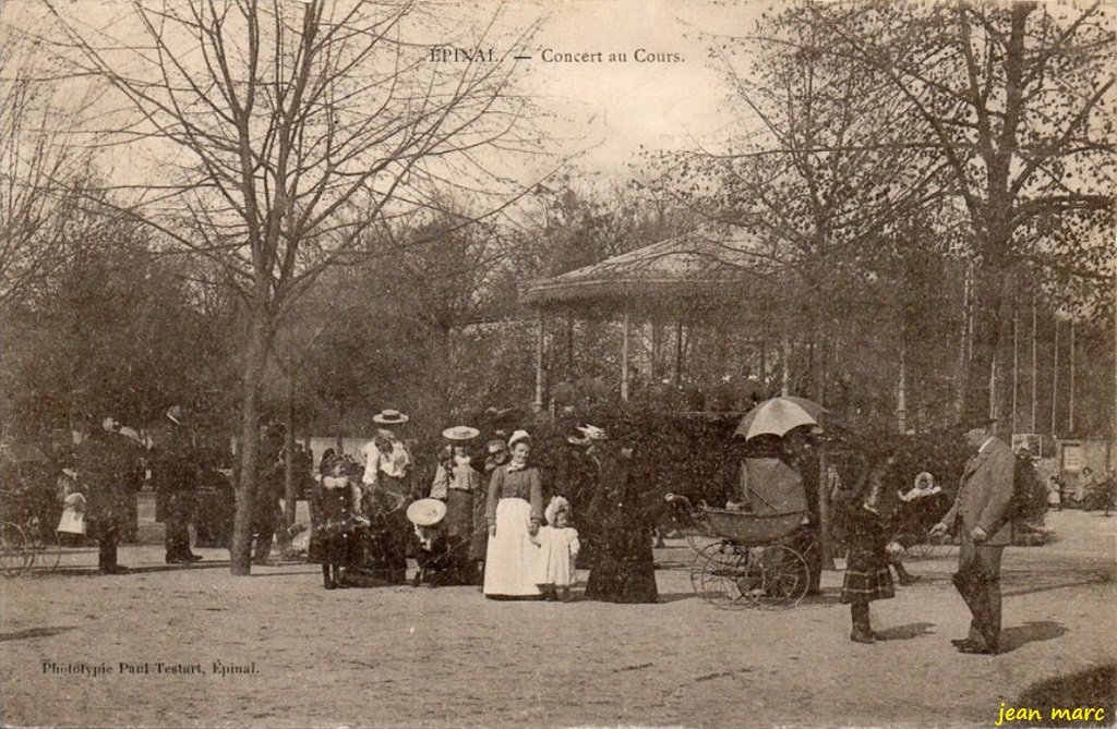 Epinal - Concert au Cours.jpg