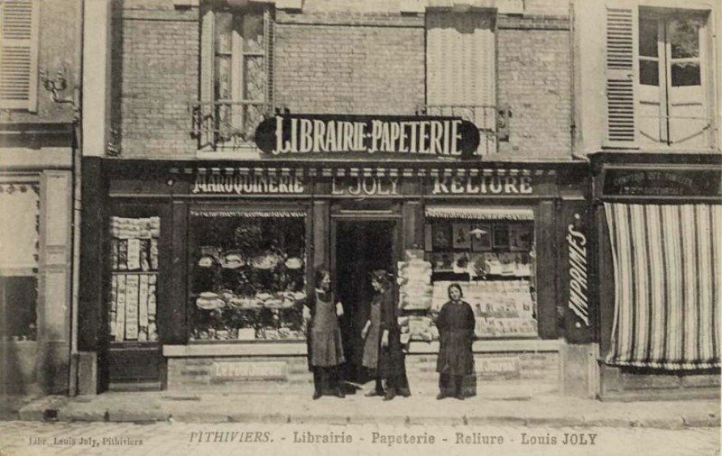 Joly Louis Pithiviers.jpg
