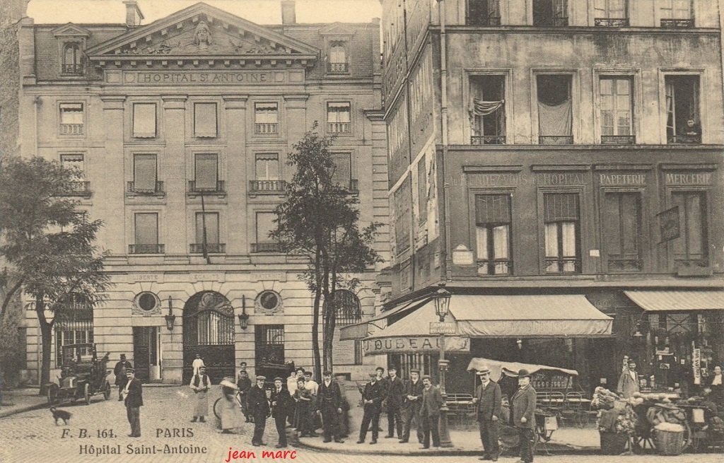 Paris XIIe - Hôpital Saint-Antoine.jpg