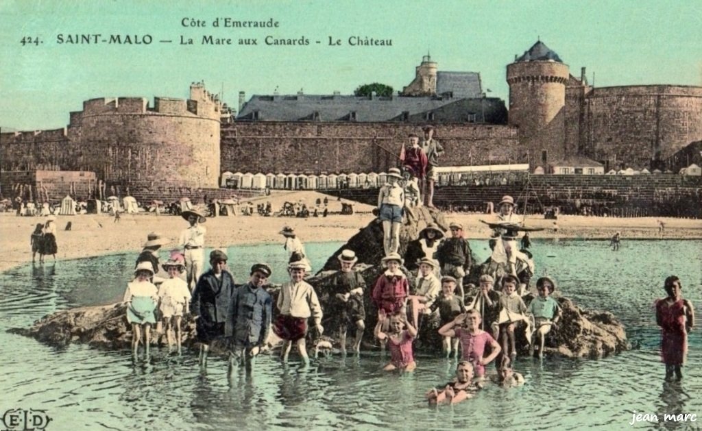 Saint-Malo – La Mare aux Canards – Le Château.jpg