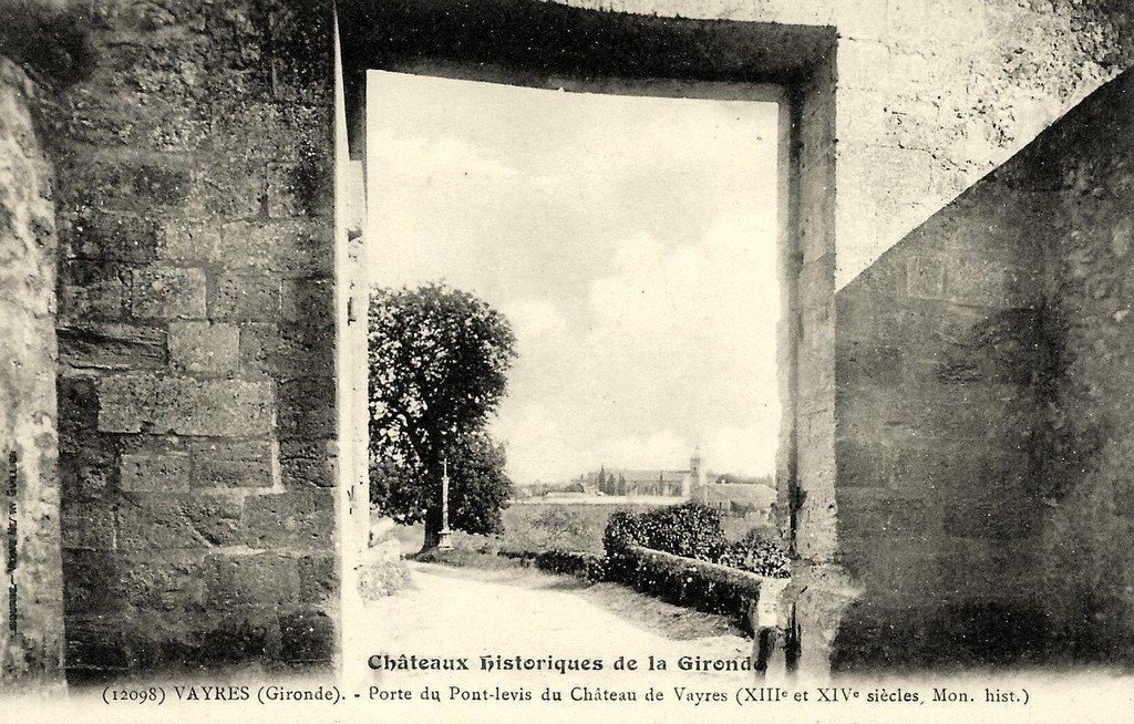 Vayres 2098 33.jpg