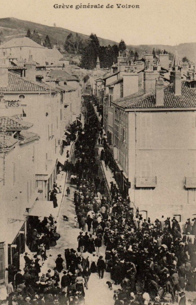 Voiron 38.jpg