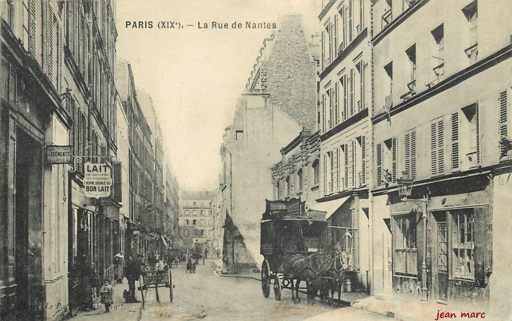 Paris XIXe - La Rue de Nantes.jpg