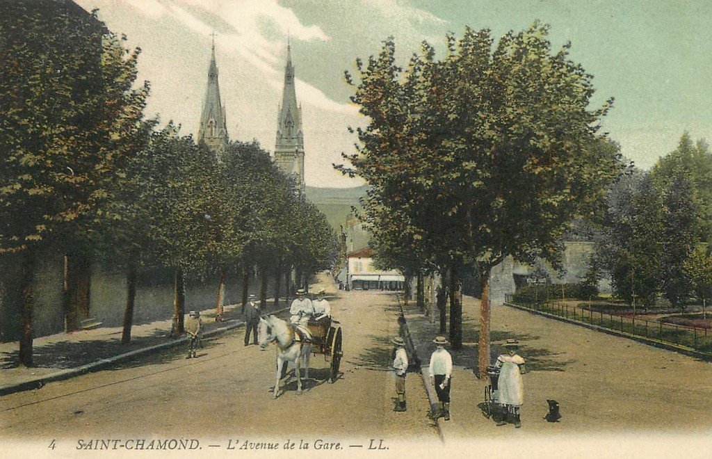 Saint-Chamond 42.jpg