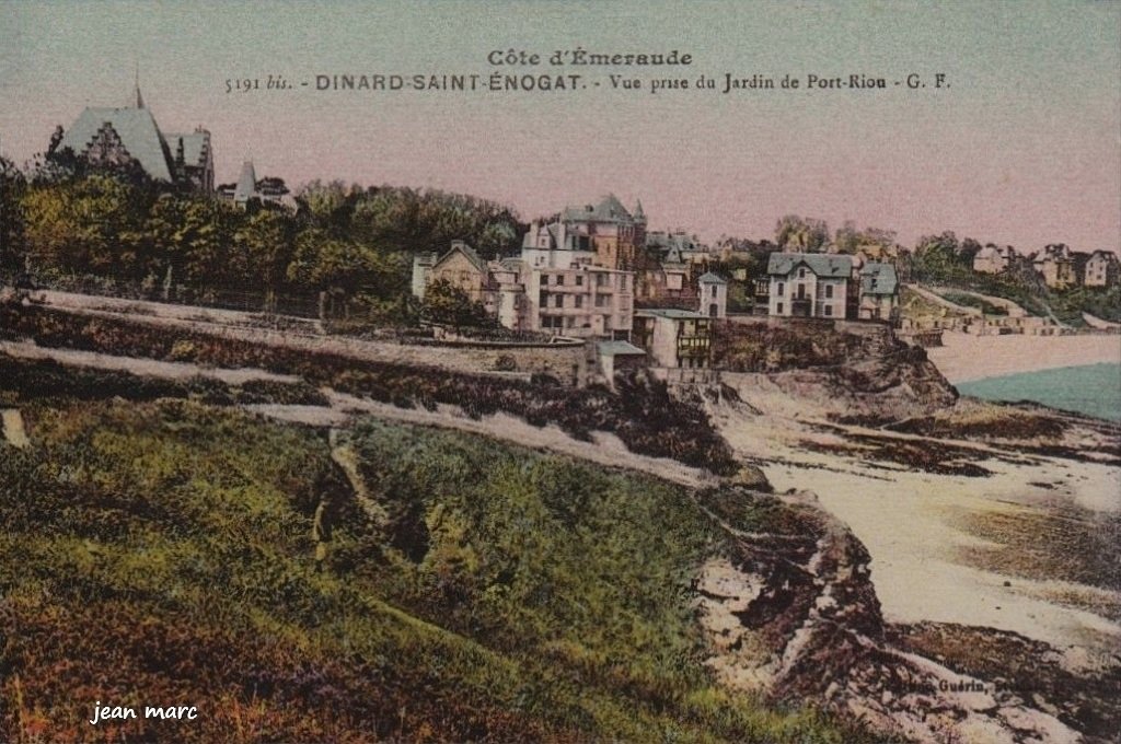 Dinard Saint-Énogat – Vue prise du Jardin de Port-Riou.jpg