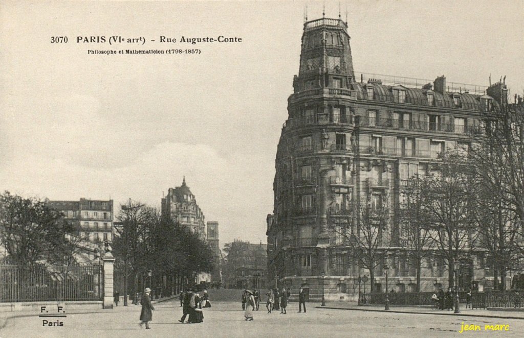 Paris VIe - Rue Auguste Comte.jpg
