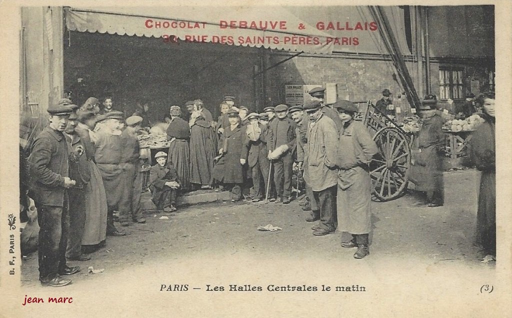 Paris - Les Halles Centrales le matin (Debauve et Gallais - Paris).jpg