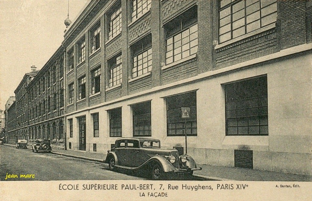 Paris XIVe - Rue Huyghens.jpg