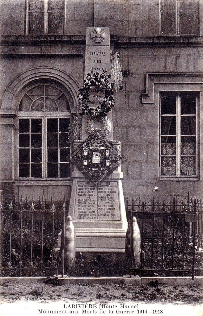 Larivière 52.jpg