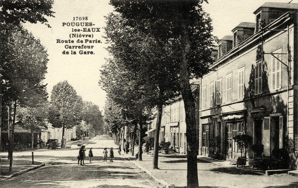 Pougues les Eaux 17098 58.jpg