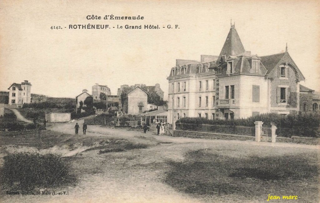 Rothéneuf – Le Grand Hôtel.jpg