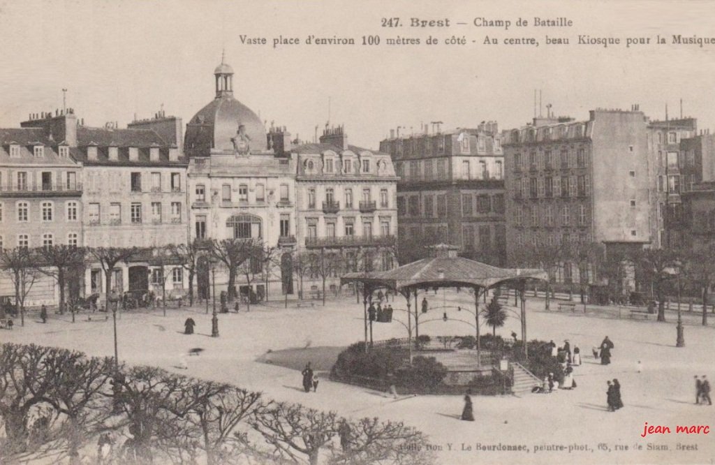 Brest - Champ de Bataille.jpg