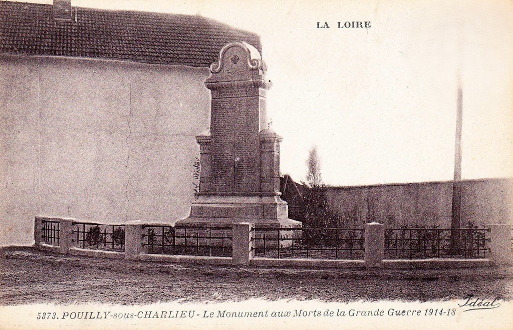 Pouilly sous C. 5373 42.jpg