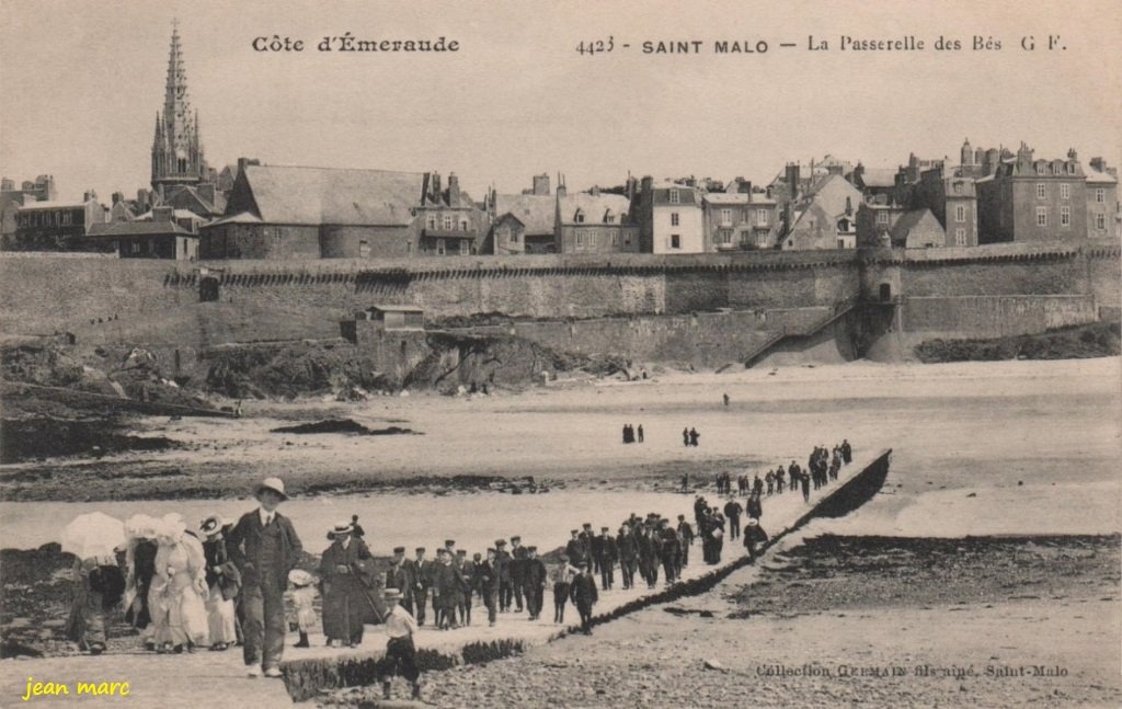 Saint-Malo – La Passerelle des Bés.jpg