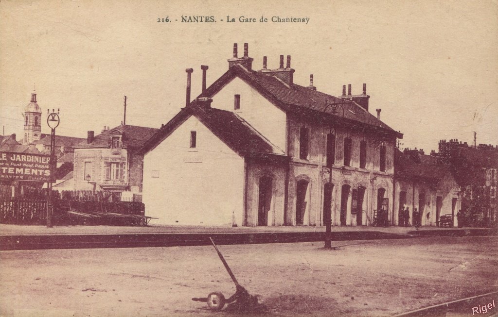 44-Nantes - La Gare de Chantenay - 216 L'Hirondelle.jpg