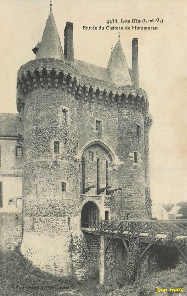 Les Iffs - Entrée du Château de Montmuran.jpg