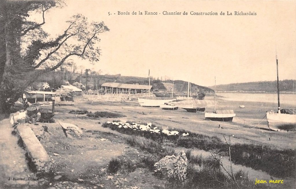 La Richardais - Chantier de construction.jpg