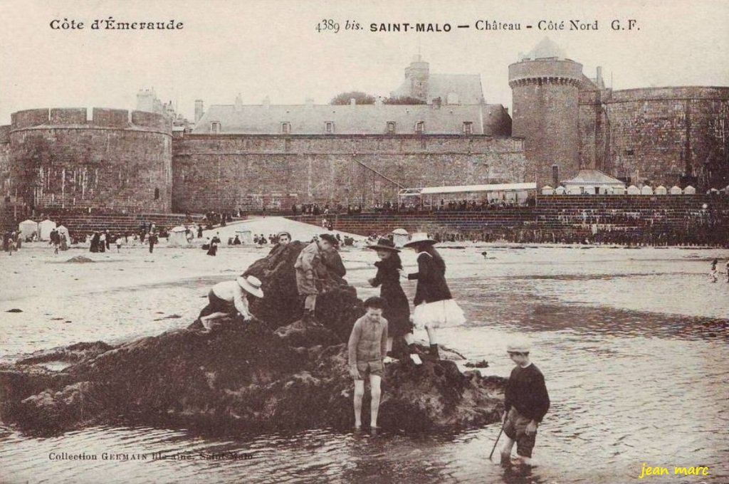 Saint-Malo - Château - Côté Nord.jpg