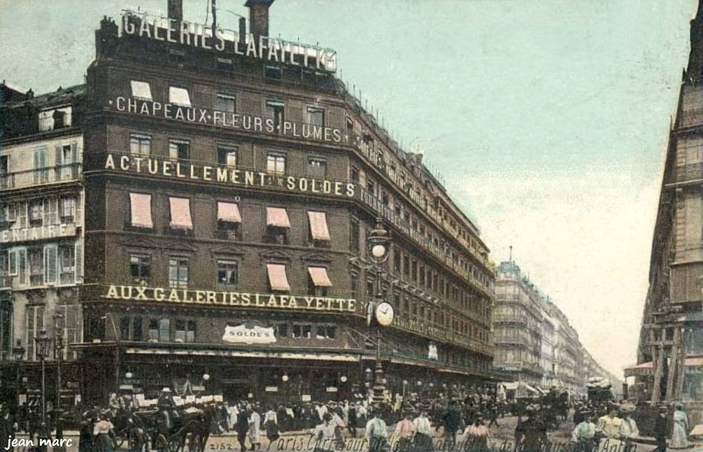 Paris - Carrefour de la Rue Lafayette & de la Chaussée d'Antin.jpg