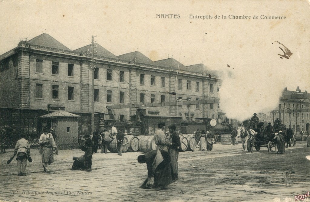 44-Nantes - Entrepot Chambre de Commerce - 202 Héliotypie Dugas et Cie.jpg