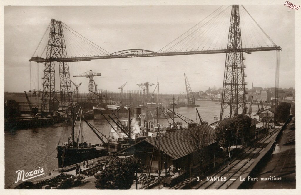 44-Nantes - Le Port Maritime - 3 Nozais édit.jpg