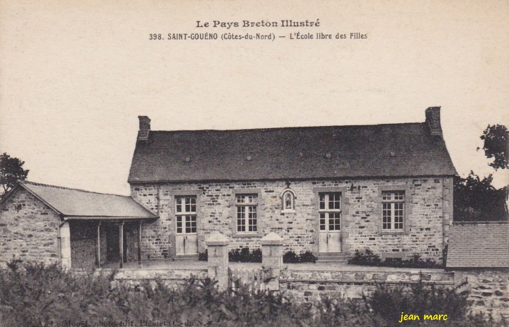 Saint-Gouéno - L'École libre des Filles.jpg