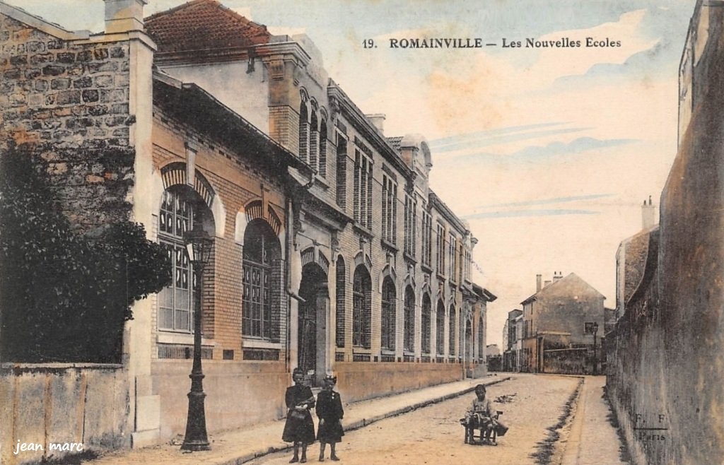 Romainville - Les nouvelles écoles.jpg