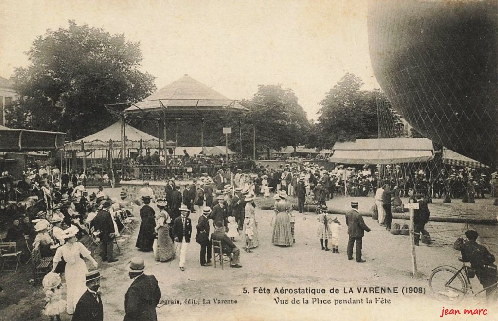 La Varenne - Fête aérostatique.jpg