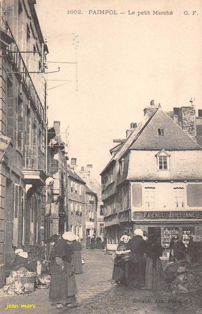 Paimpol - Le Petit Marché.jpg
