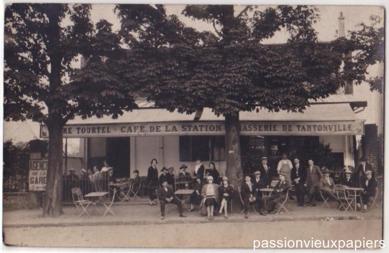 Cafe de la station [F].JPG