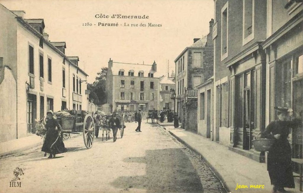 Paramé - La Rue des Masses.jpg