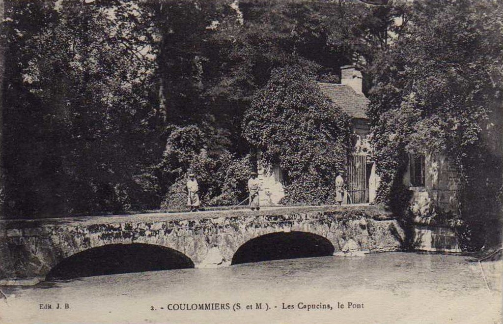 Coulommiers 77.jpg