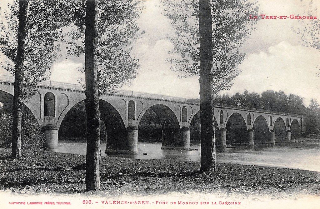 Valence d'Agen 82.jpg