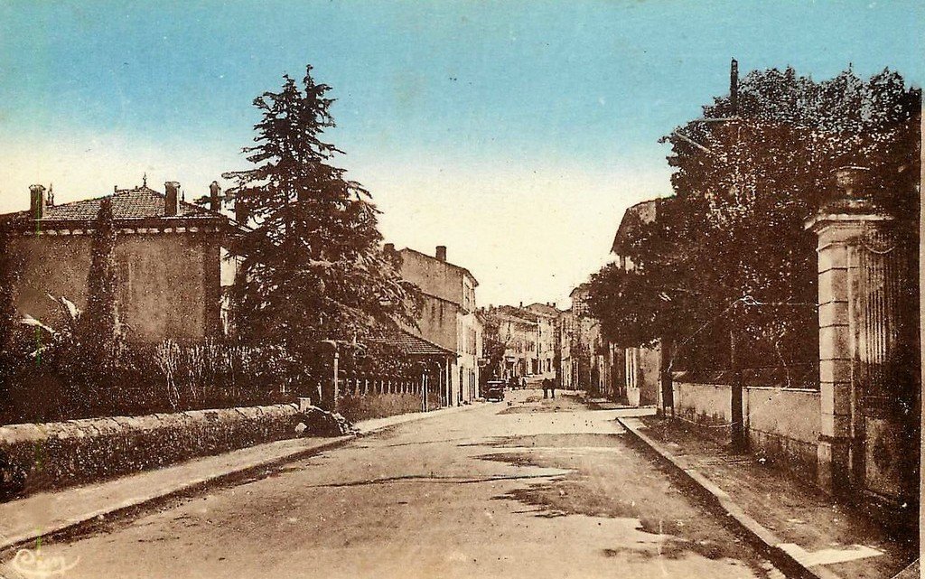 Roquebrune 83.jpg